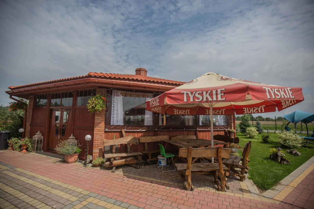 Rezydencja Pod Pieprzowkami Zalesie Gorzyckie Exterior foto